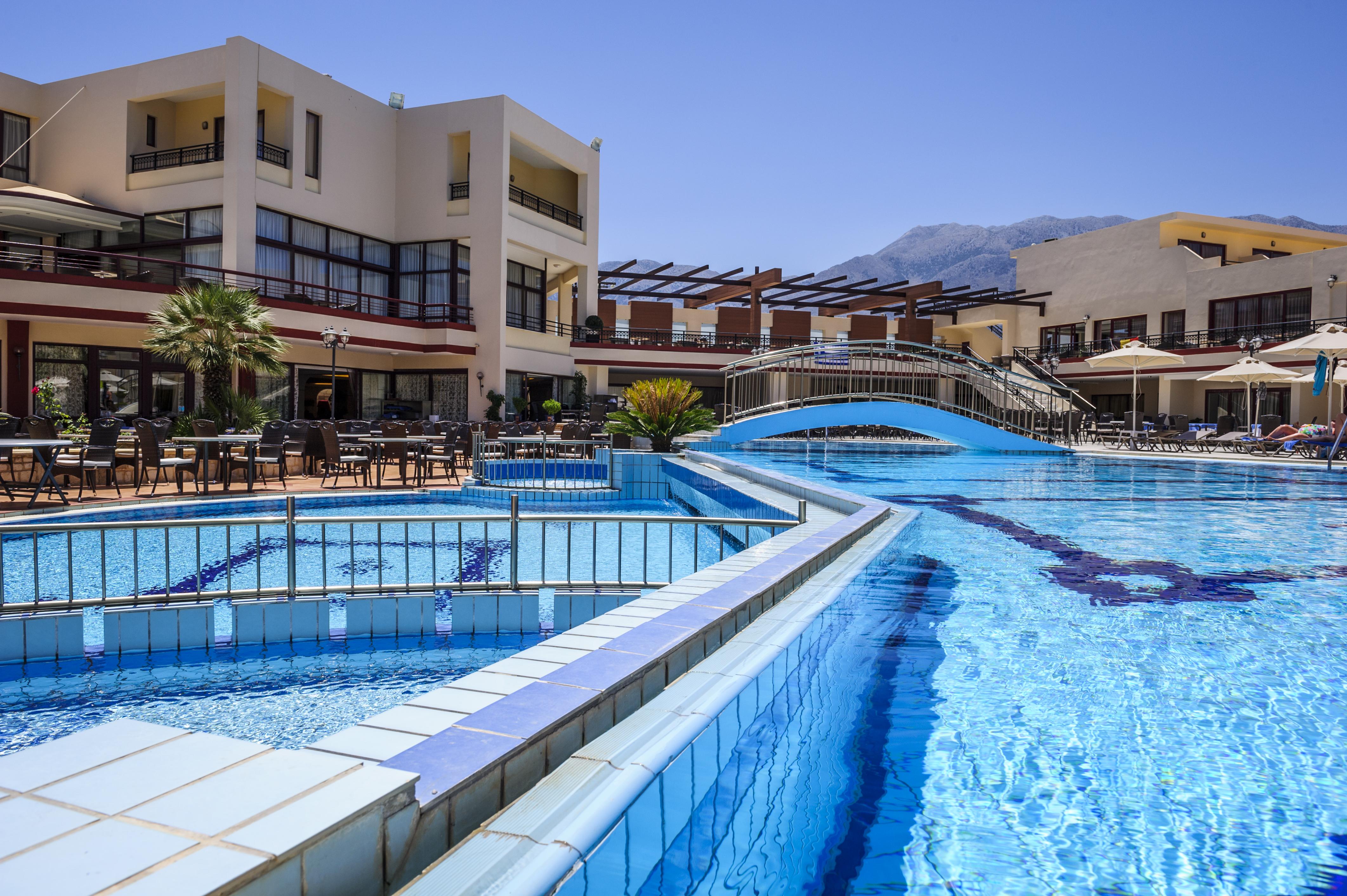 Vantaris Palace Paralia Kourna Kültér fotó