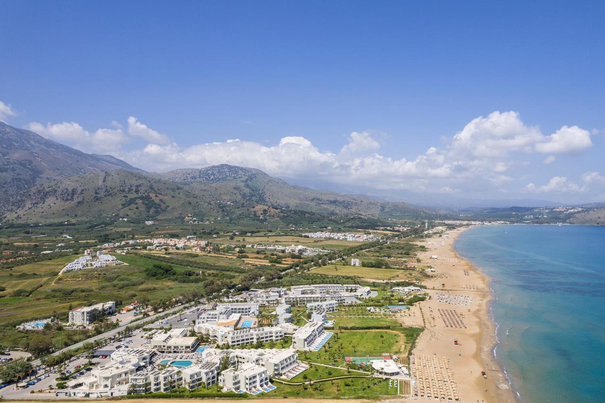 Vantaris Palace Paralia Kourna Kültér fotó