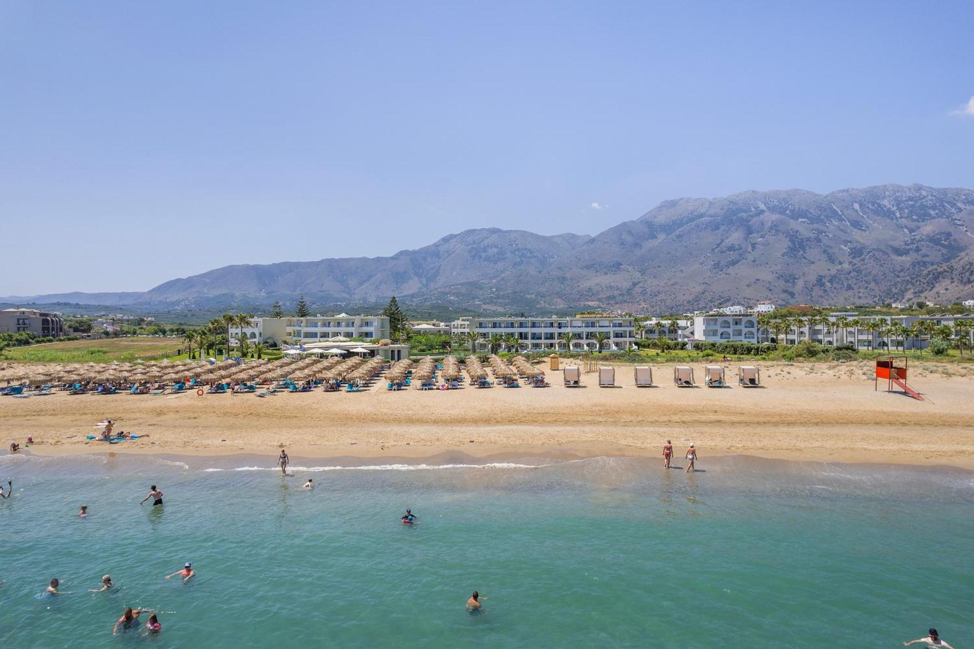 Vantaris Palace Paralia Kourna Kültér fotó