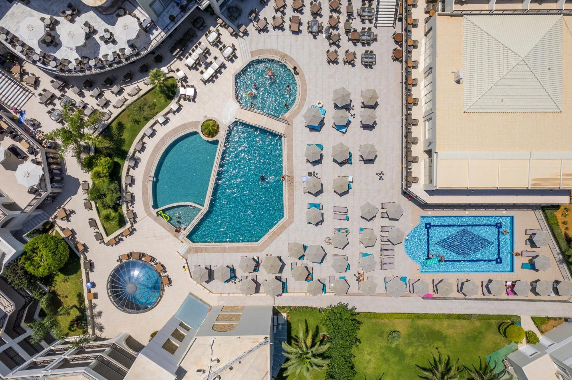 Vantaris Palace Paralia Kourna Kültér fotó
